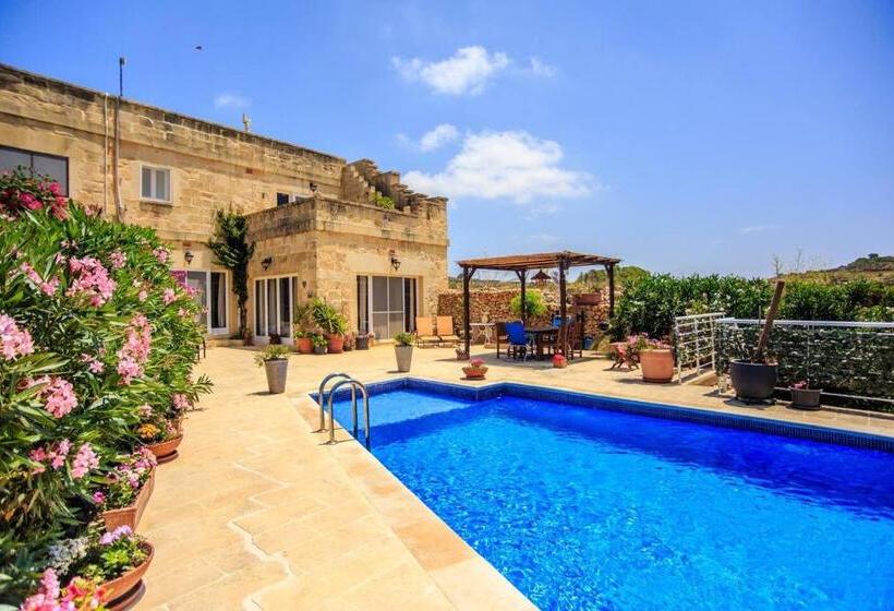 تختخواب و صبحانه Crosslanes Bb