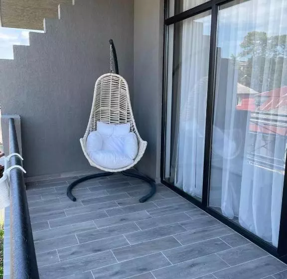 تختخواب و صبحانه El Mari