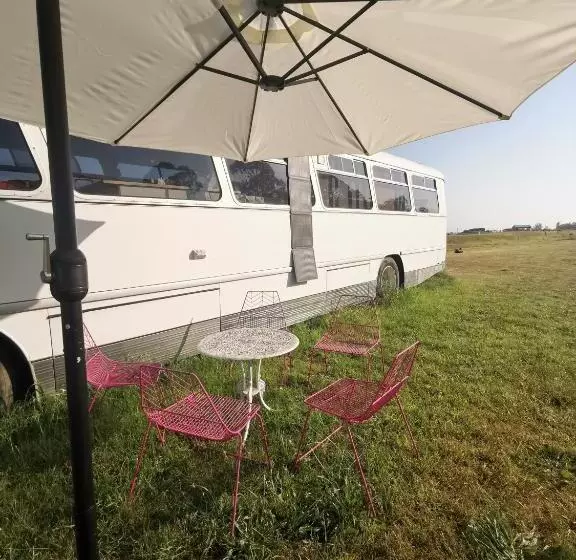 ホテル Bus Home Wonderwander Farmstay