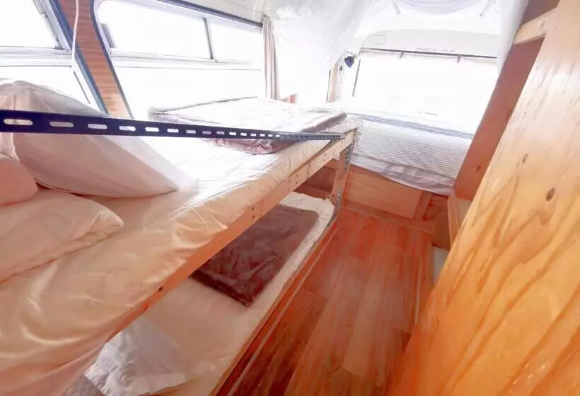 ホテル Bus Home Wonderwander Farmstay