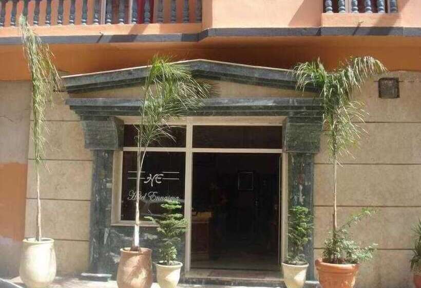 酒店 Ennesma