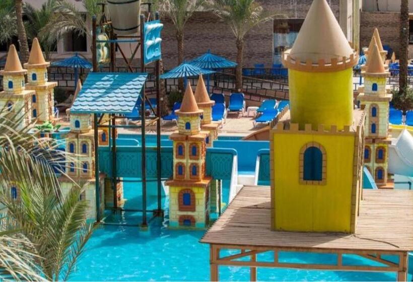 هتل Lillyland Mirage Bay & Aqua Park