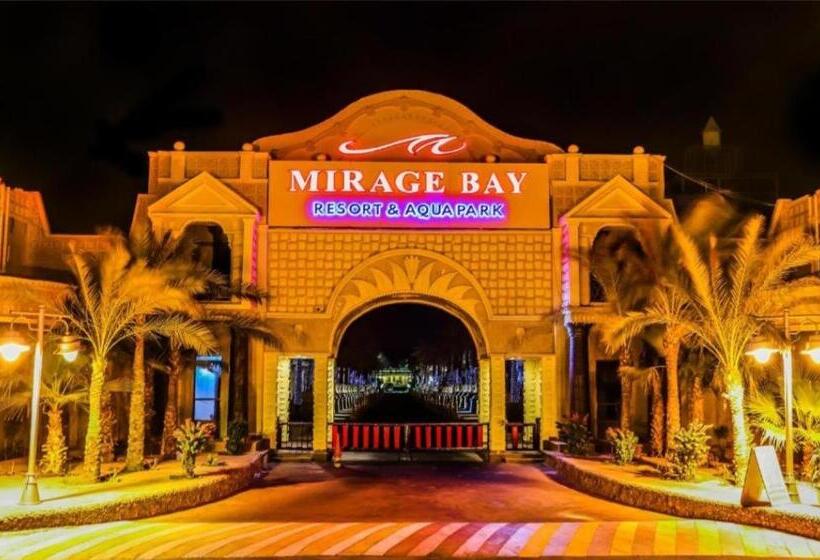 هتل Lillyland Mirage Bay & Aqua Park