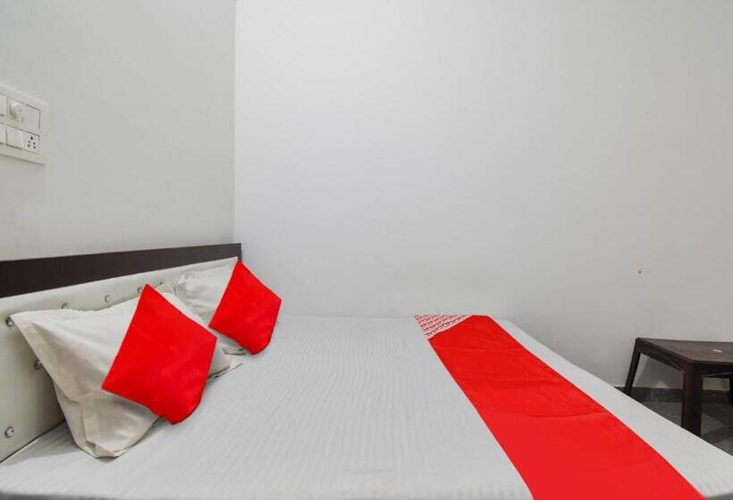 Hotel Oyo Flagship The Diamond Guest House