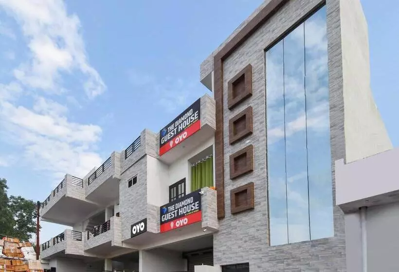 Hotelli Oyo Flagship The Diamond Guest House