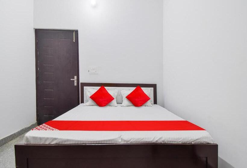 Hotel Oyo Flagship The Diamond Guest House