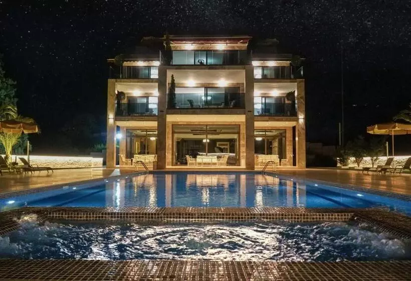 هتل Villa Elysium Park & Spa