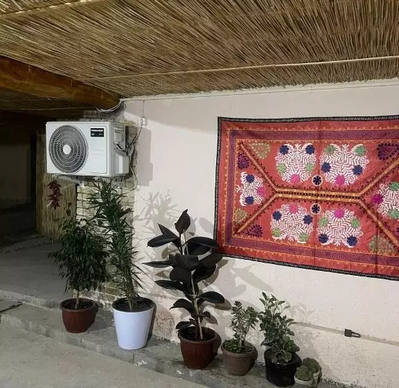 Nur Hostel