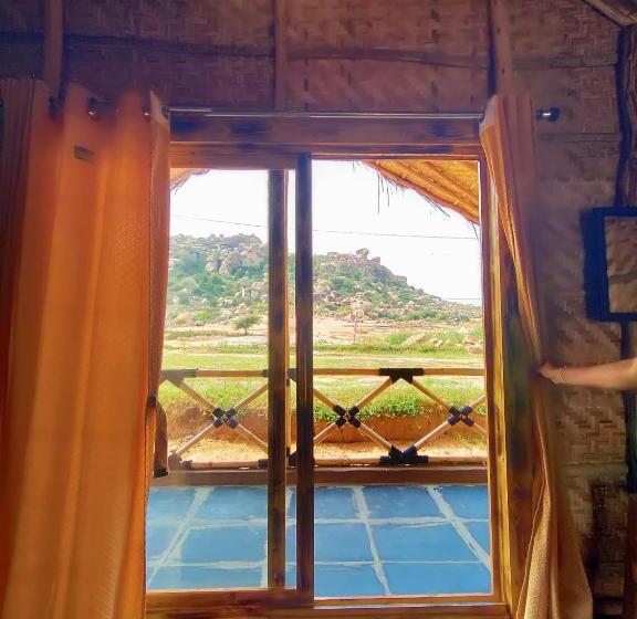 ペンション Hampi Natures Cottage