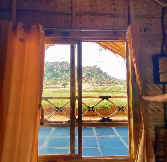 ペンション Hampi Natures Cottage