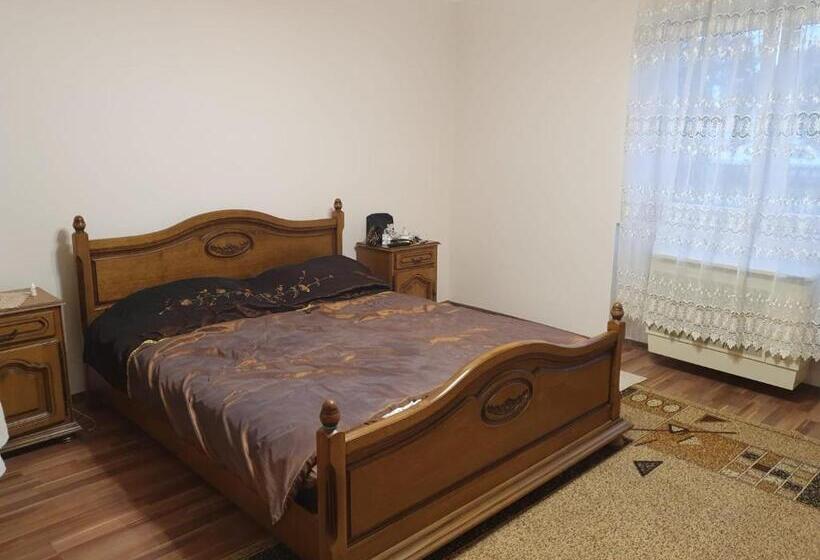 Пансион House Lorien