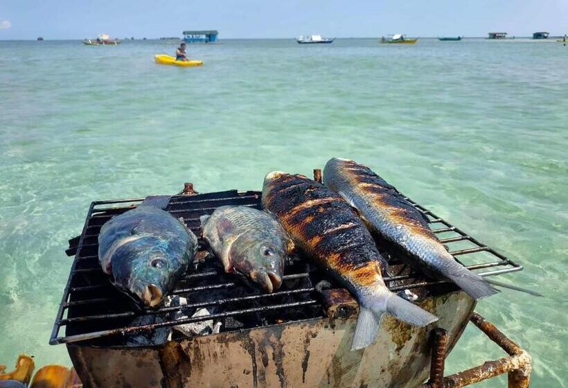 پانسیون Richville Little Boracay Guest House