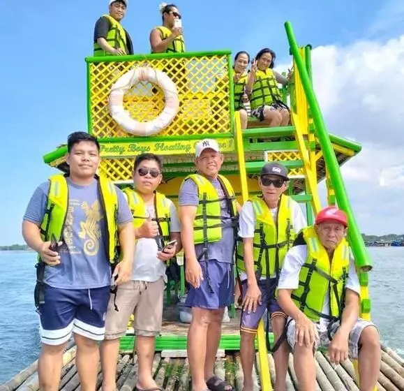 Majatalo Richville Little Boracay Guest House