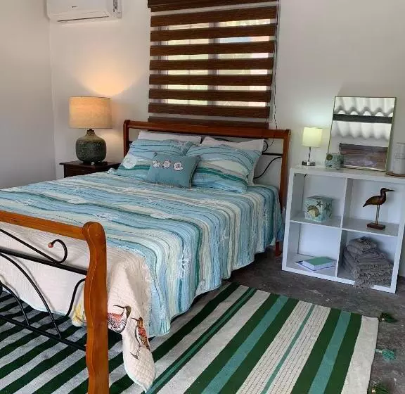 ペンション The Beach House In Nueva Gorgona
