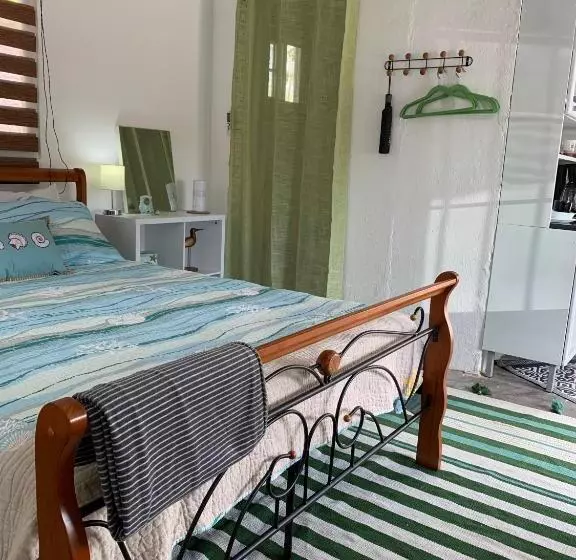 ペンション The Beach House In Nueva Gorgona