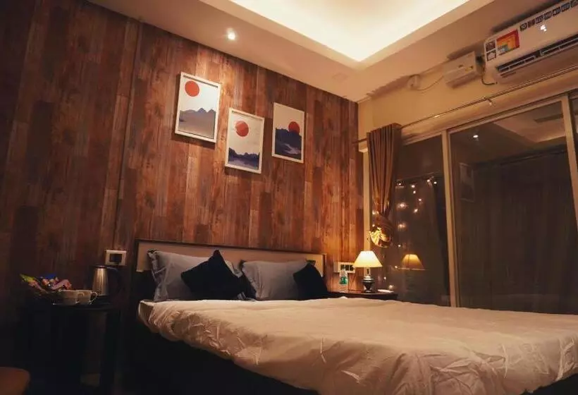 ペンション The Drop Inn