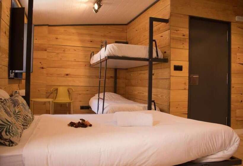 فندق صغير Hostal Erasmus By Gaiarooms