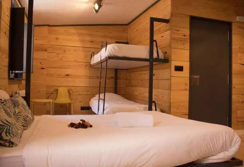 هاستل Hostal Erasmus By Gaiarooms