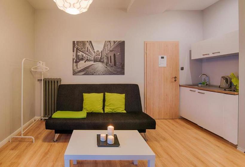 هتل Apartments Old Town 1