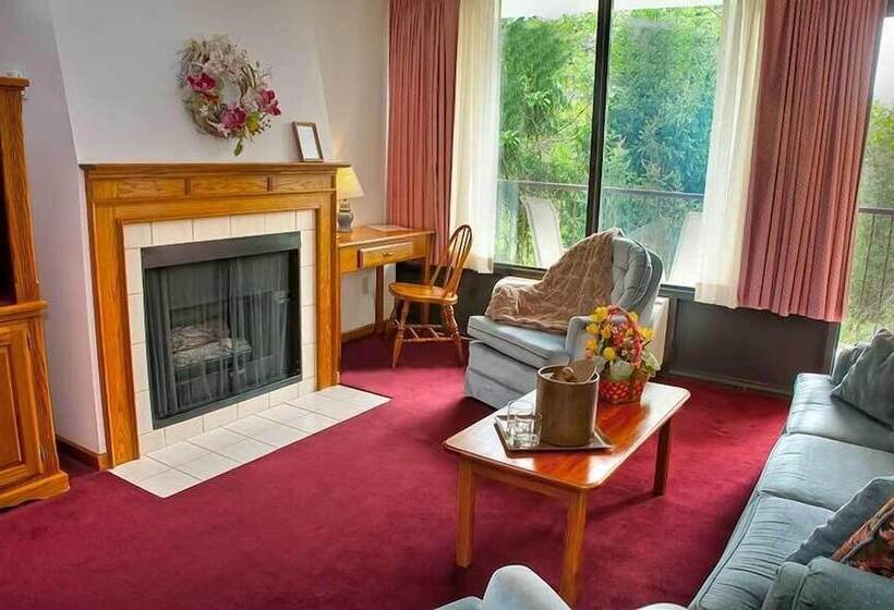 Bavarian Inn Motel & Restaurant