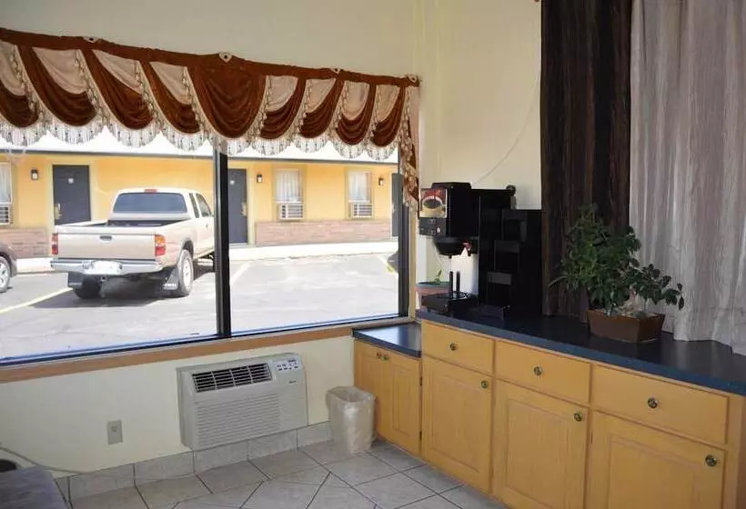 ホテル Budget Inn El Reno