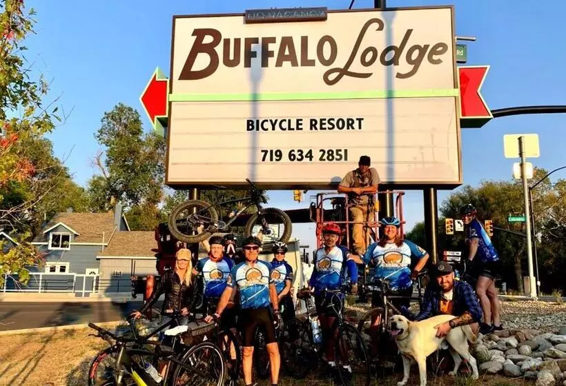 ホテル Buffalo Lodge Bicycle Resort   Amazing Access To Local Trails & The Garden