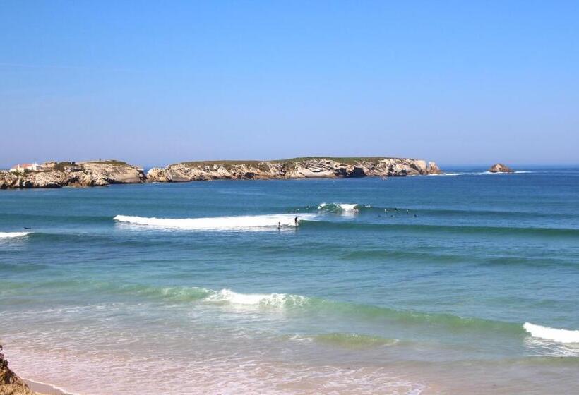 ホテル Captains Log House