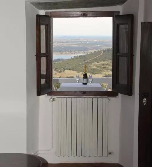 هتل Casa Rural Santo Condestavel
