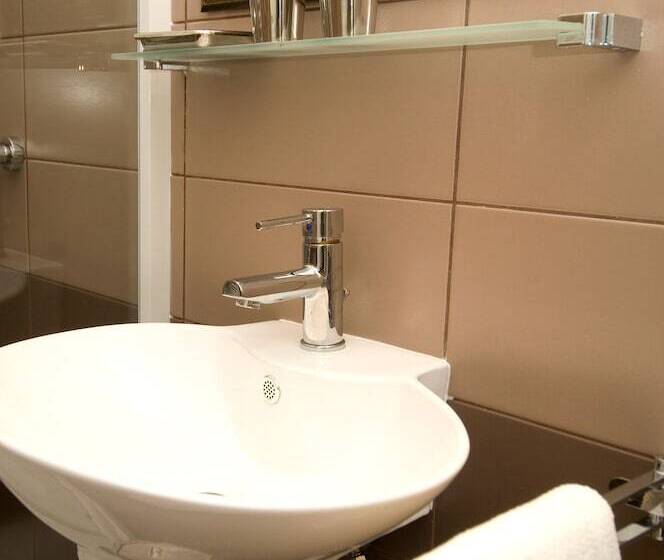 هتل Galeria Rooms