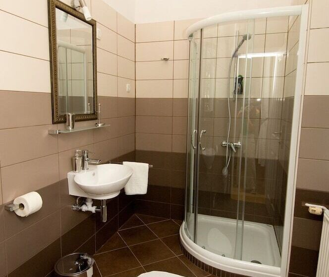 هتل Galeria Rooms