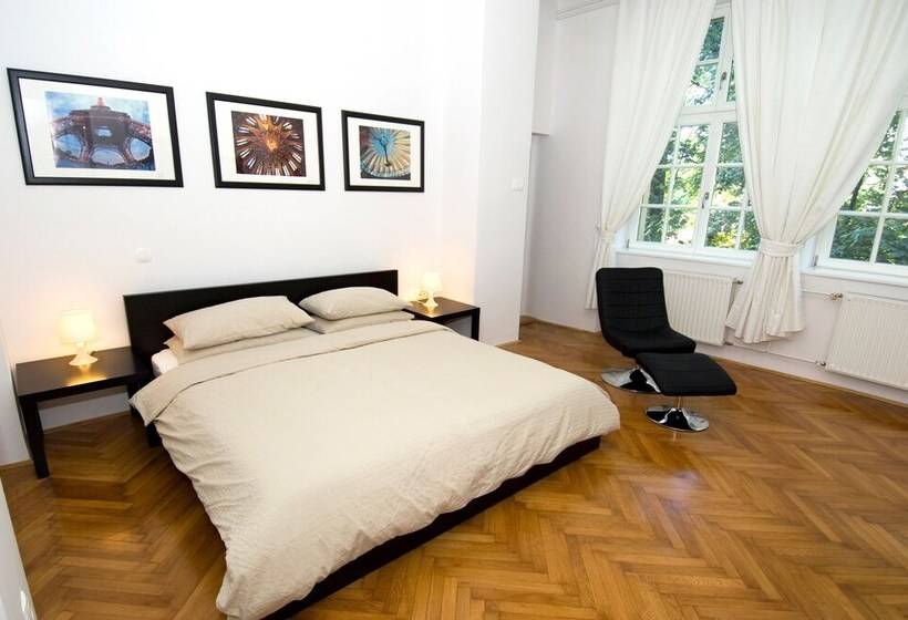 هتل Galeria Rooms