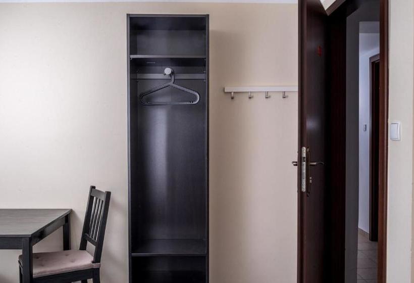 هتل Gim Apartments