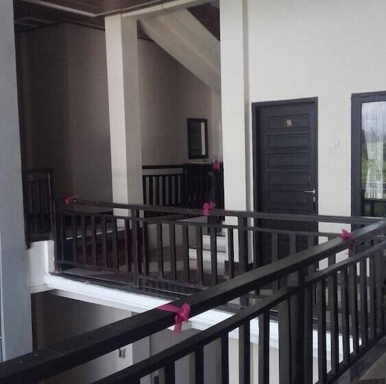 Szálloda Jayaphita Guest House