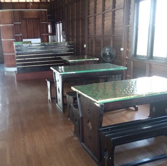 Szálloda Jayaphita Guest House