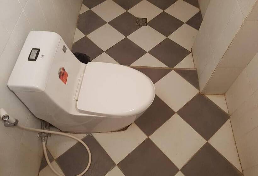 Szálloda Jayaphita Guest House