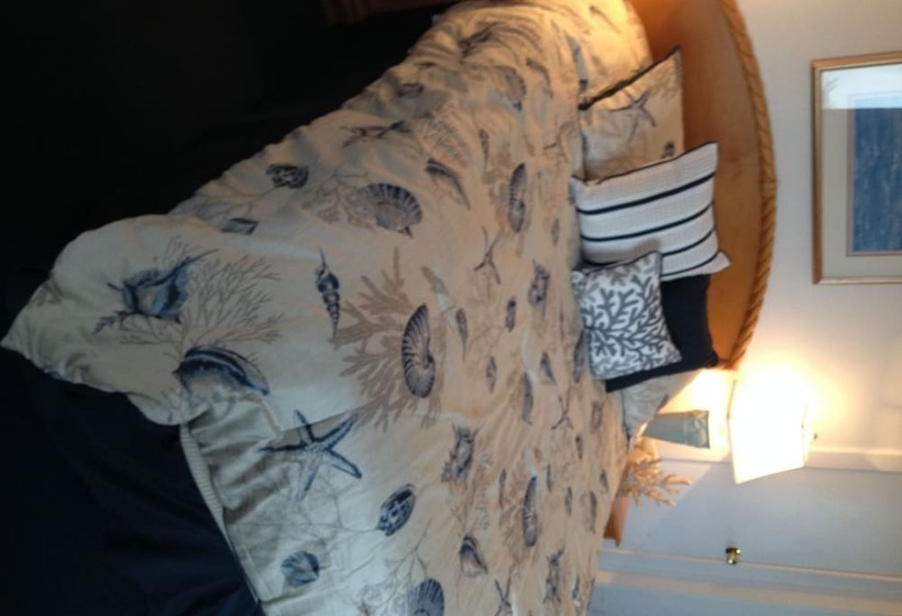 فندق Mariner's Point Resort