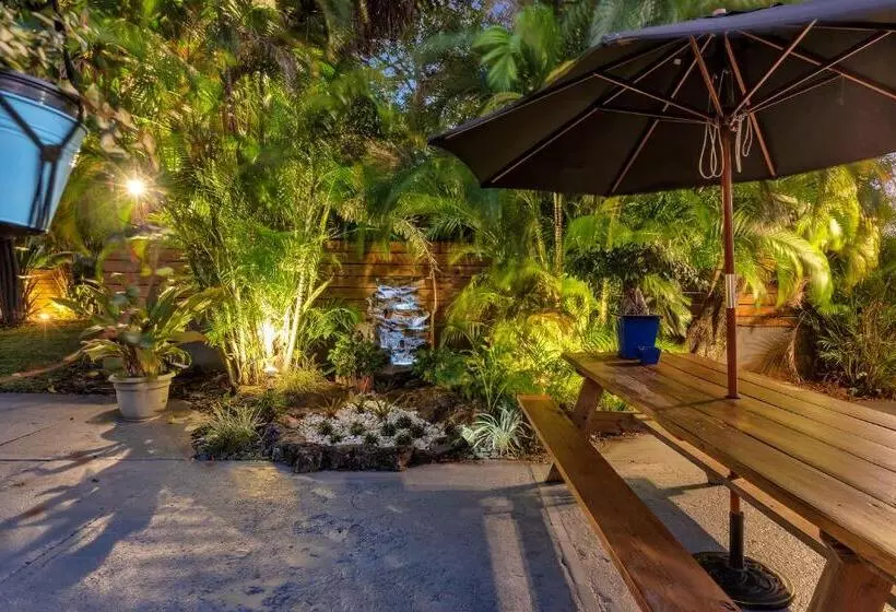 Hotelli Oasis
