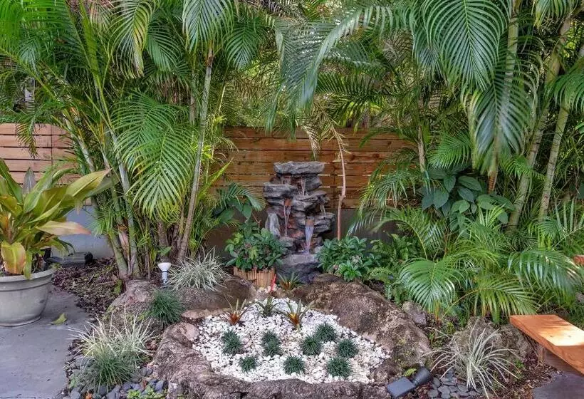 Hotelli Oasis