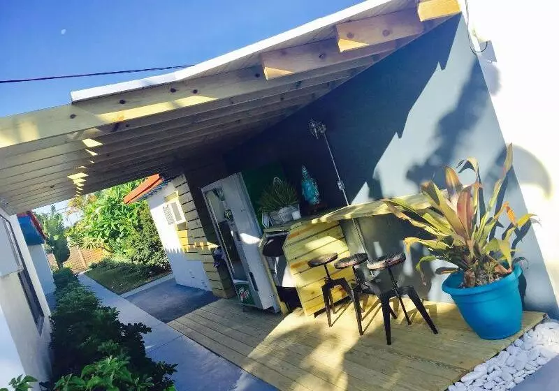 Hotelli Oasis