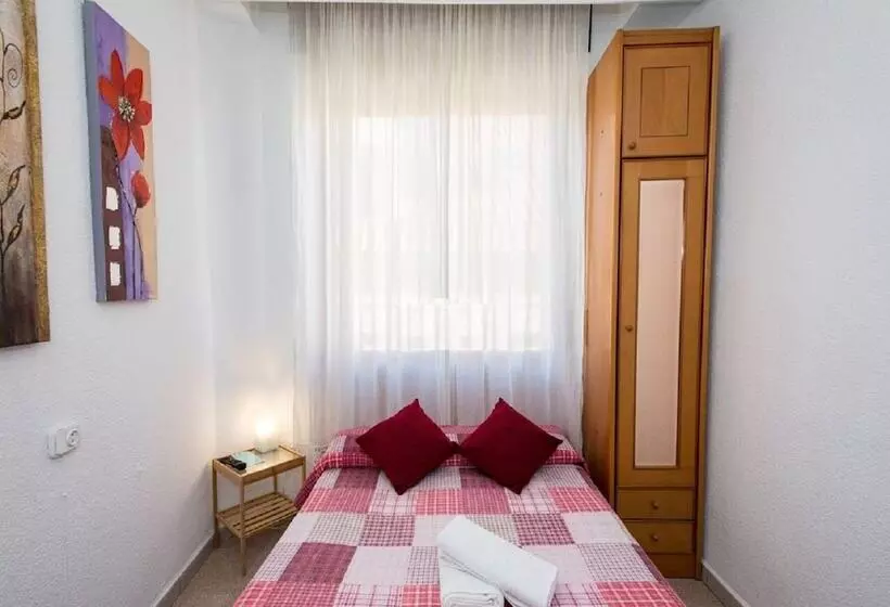 هتل Pension Salamanca