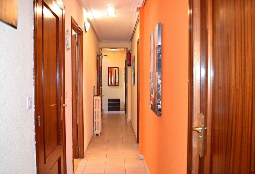 فندق Pension Salamanca