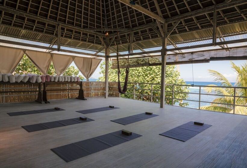 בית מלון כפרי Pondok Pisang Candidasa