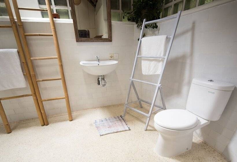 בית מלון כפרי Pondok Pisang Candidasa