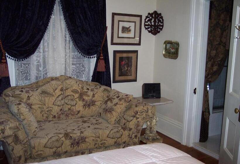 Отель Shadowlawn Bed And Breakfast