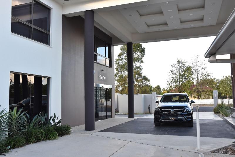 מוטל Western Downs Motor Inn