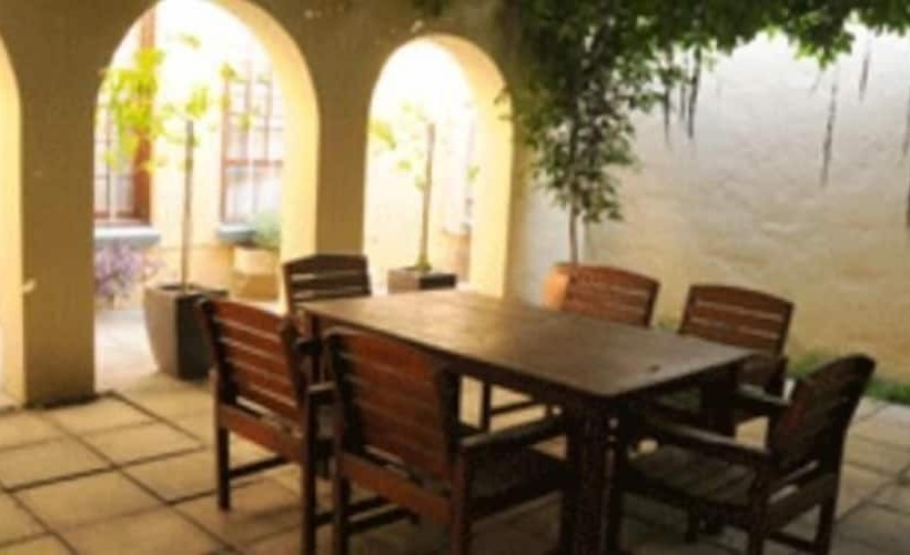 פנסיון Chamberlain Guest House