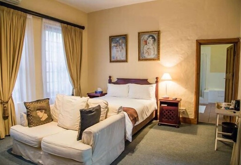 פנסיון Chamberlain Guest House