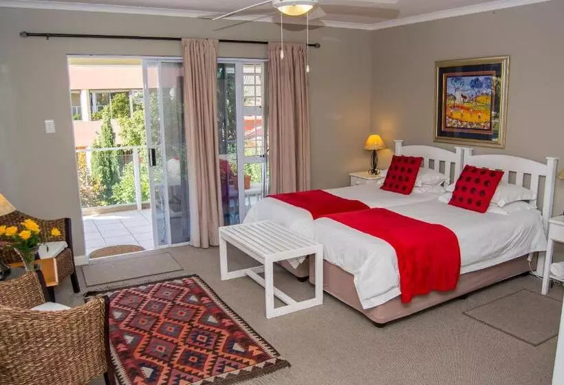 Majatalo Diaz Beach Guest House