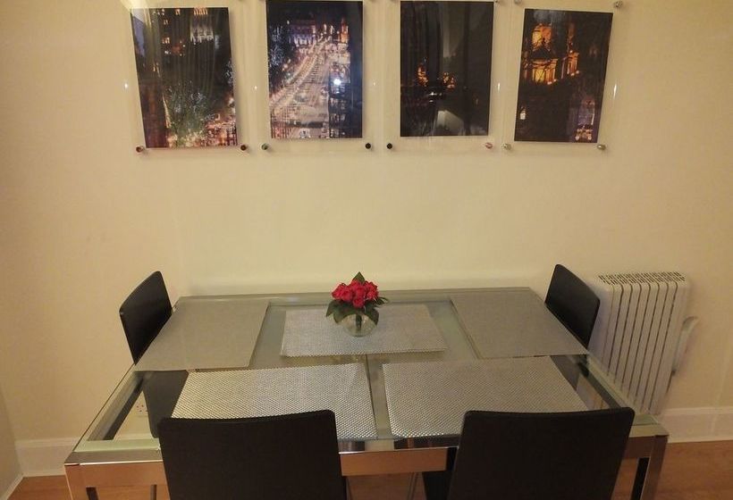 Royal Mile Mansions Apartment