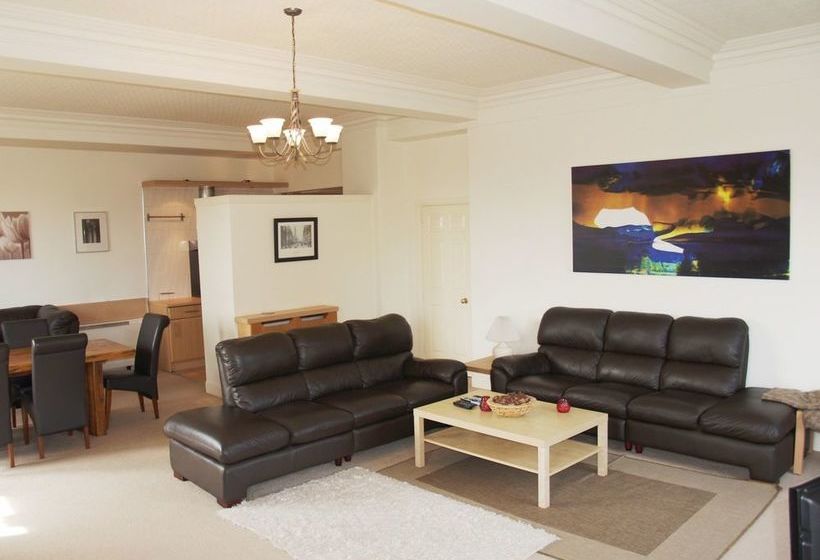 Royal Mile Mansions Apartment